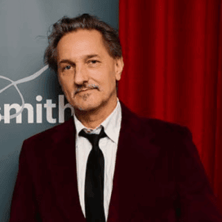 Headshot of Christopher Rose